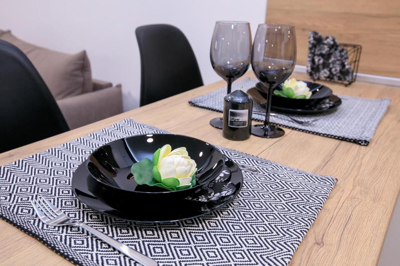 Babylon Park Apartment Szandanszki Kültér fotó