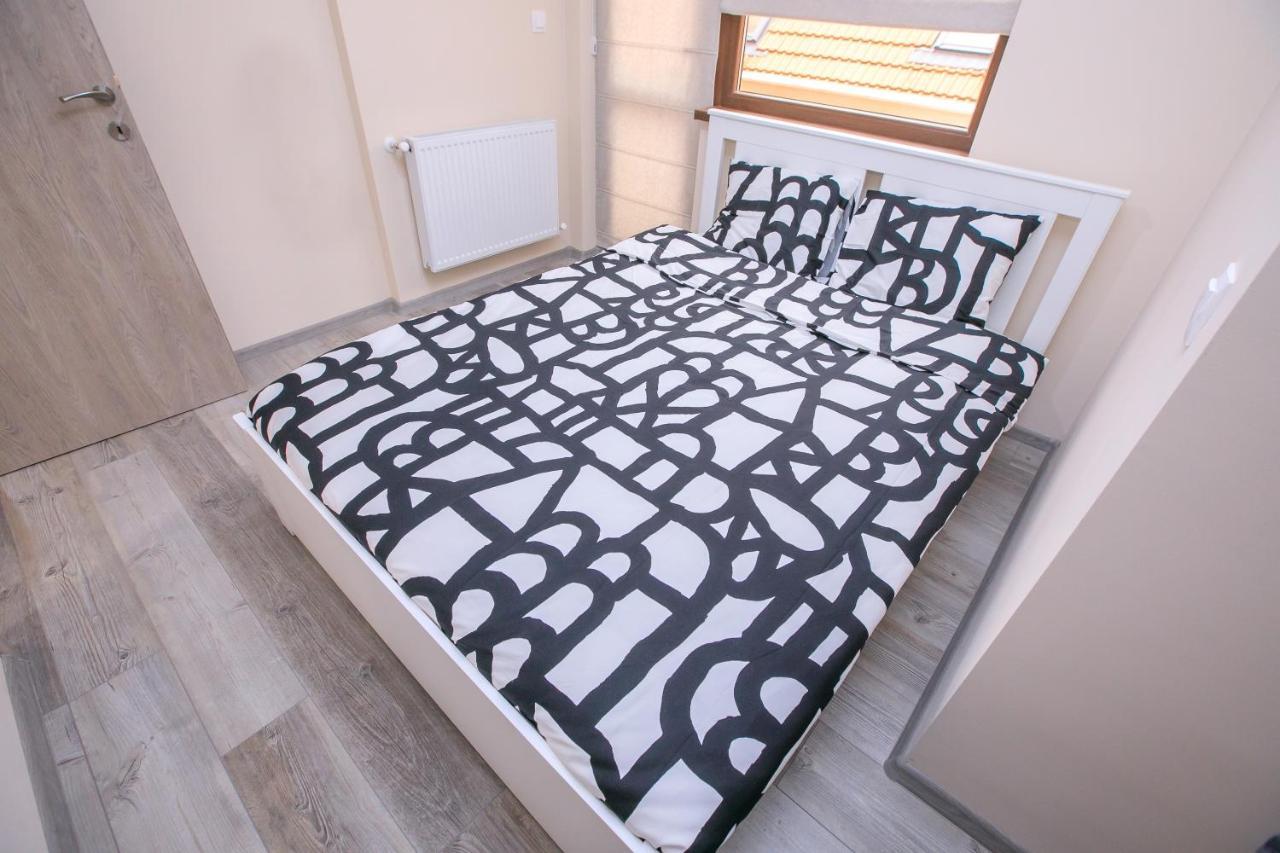 Babylon Park Apartment Szandanszki Kültér fotó